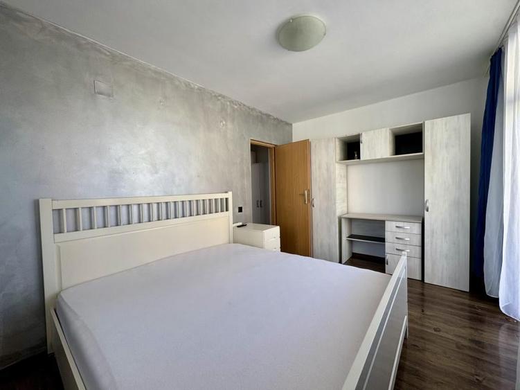 Apartament cu 2 camere semidecomandat, mobilat în Florești