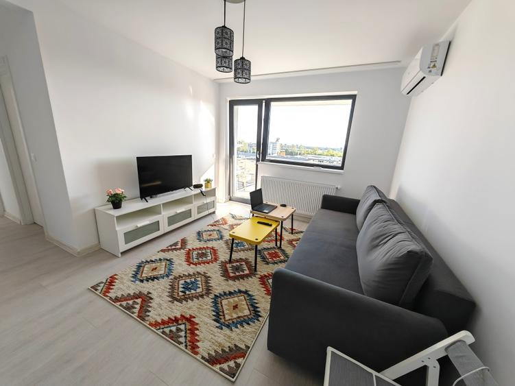 Apartament cu 2 camere semidecomandat în Theodor Pallady