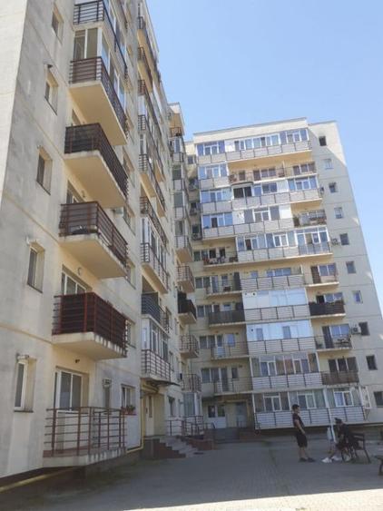Apartament cu 2 camere decomandat în Găvana