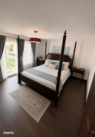 Casă cu 6 camere cu Teren 1753 Mp în Dumbrăvița