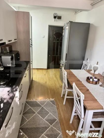 Apartament cu 2 camere semidecomandat în Calea Moldovei