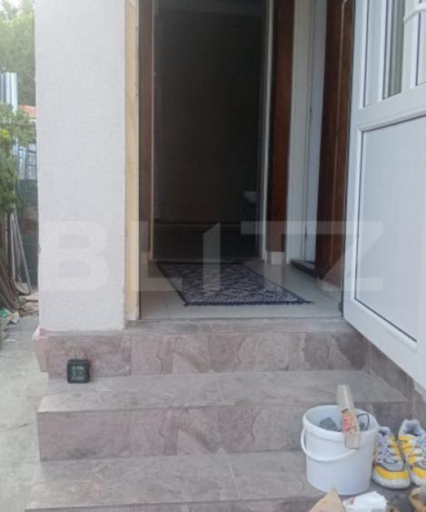 Casă cu 5 camere cu Teren 60 Mp în Astra