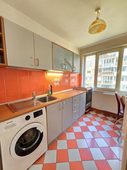 Apartament cu 2 camere decomandat, mobilat în Tineretului