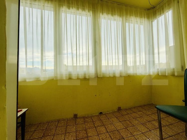 Apartament cu 2 camere decomandat, mobilat în Triaj