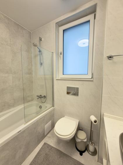 Apartament cu 2 camere semidecomandat, mobilat în Floreasca