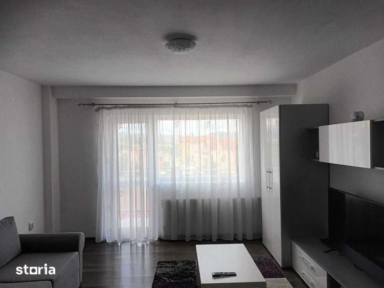 Apartament cu 2 camere în Tolstoi