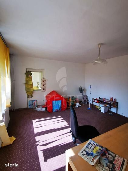 Apartament cu 3 camere în Gheorgheni