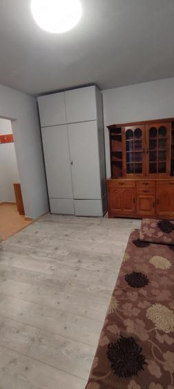 Apartament cu 2 camere nedecomandat în Central