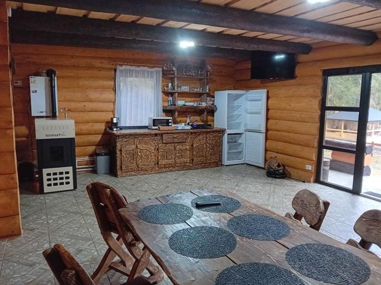Casă cu 4 camere în Central