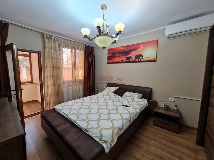 Casă individuală cu 6 camere cu Piscina în Domnești