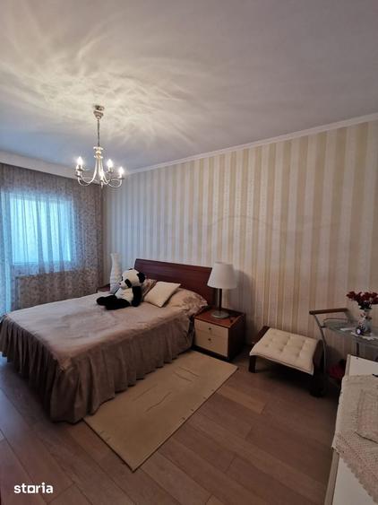 Casă cu 4 camere cu Teren 450 Mp în Central