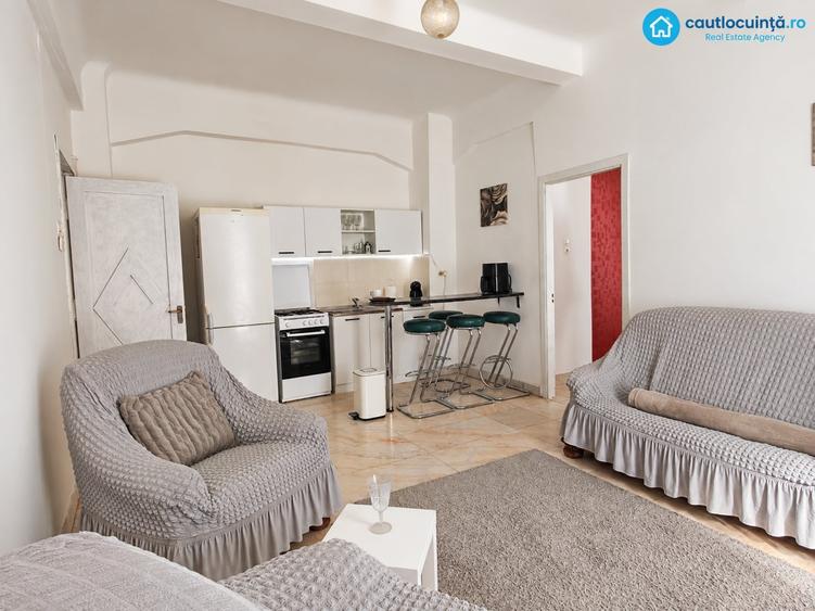 Apartament cu 3 camere decomandat în Unirii