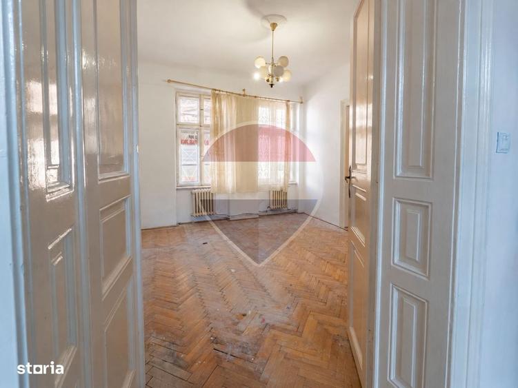 Apartament cu 3 camere în Ultracentral