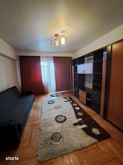 Vanzare- Apartament cu 3 camere, decomandat, etajul 6 din 8 cu lift - 10