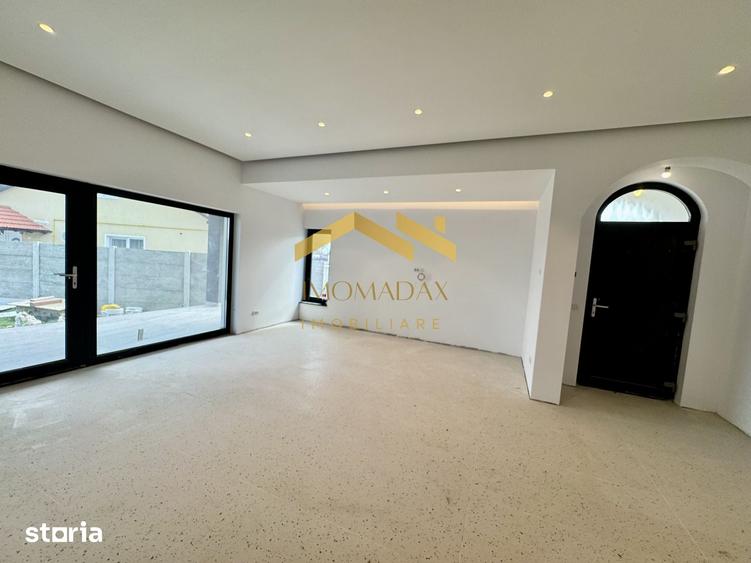 Casă cu 3 camere cu Teren 400 Mp în Sânmihaiu Român