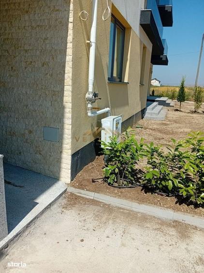 Apartament cu 2 camere în Crețești