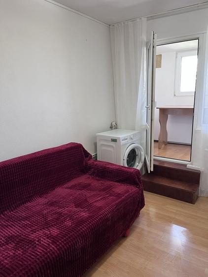 Garsoniera de vanzare - 1