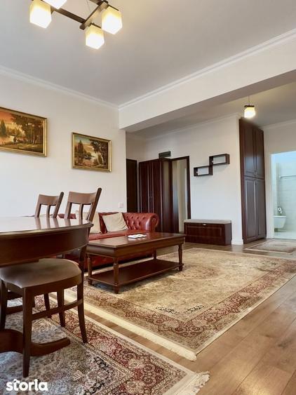 Apartament cu 3 camere, mobilat în Grivița