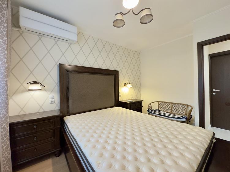 Apartament cu 3 camere semidecomandat, mobilat în Tătărași