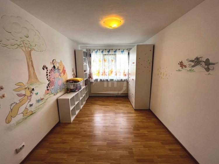 Apartament cu 4 camere decomandat, mobilat în Gheorgheni