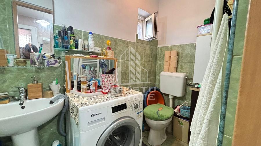 Apartament cu 2 camere nedecomandat, mobilat în Badea Cârțan