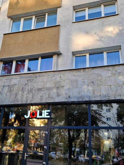 Apartament cu 4 camere în Ultracentral