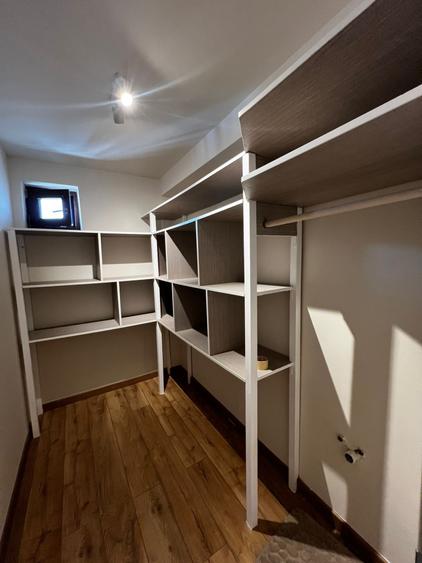 Duplex cu 4 camere cu Canalizare în Florești