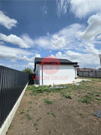 Casă cu 3 camere cu Teren 411 Mp în Valu lui Traian
