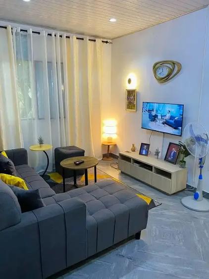 Apartament cu 3 camere decomandat în Theodor Pallady