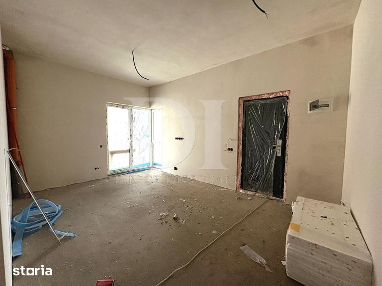Apartament cu 4 camere în Florești