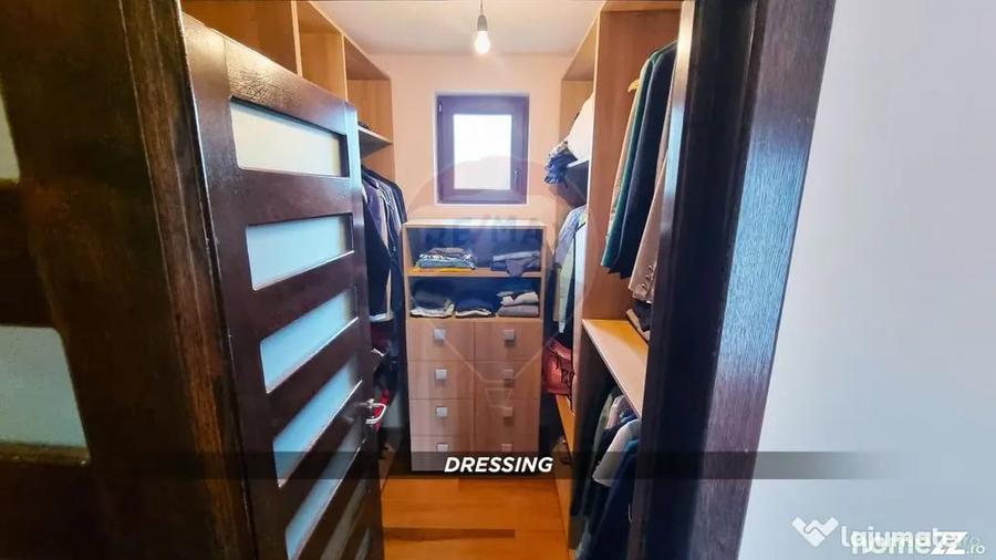 Casă cu 4 camere cu Teren 3657 Mp în Buzești