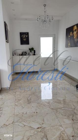 Casă cu 4 camere cu Teren 1500 Mp în Suatu