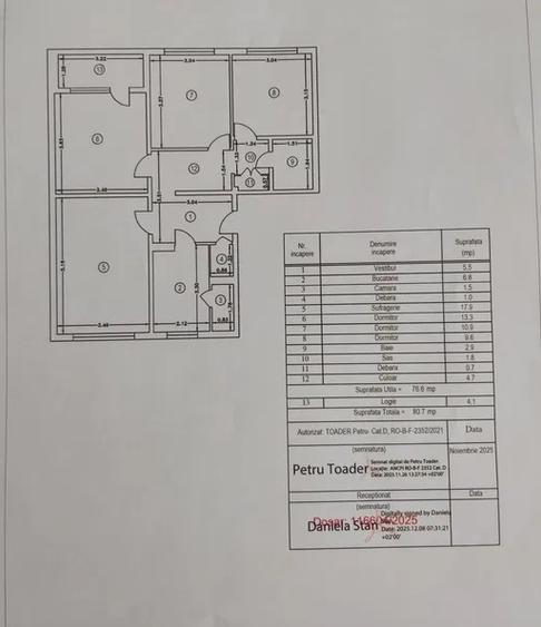 Apartament cu 4 camere decomandat în P-ța Reșița