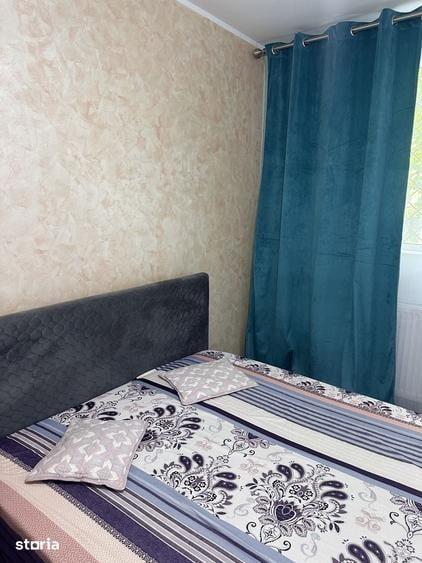 Apartament cu 4 camere decomandat, mobilat în Titan