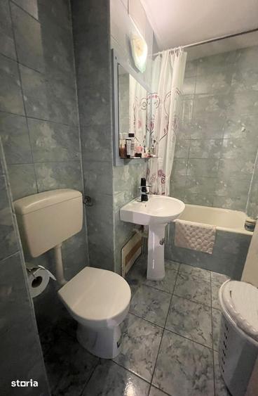 Garsonieră decomandată în Cetate