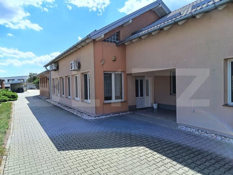 Casă individuală cu 2 camere cu Canalizare în Mihai Viteazu