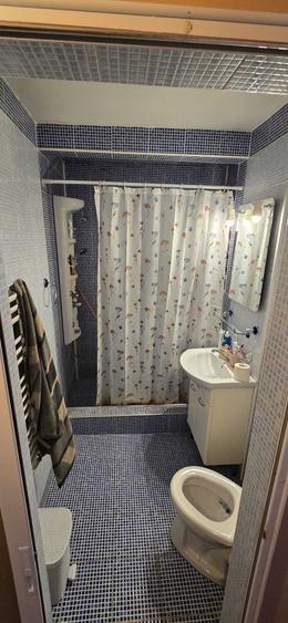 Apartament cu 2 camere decomandat în Podu Roș