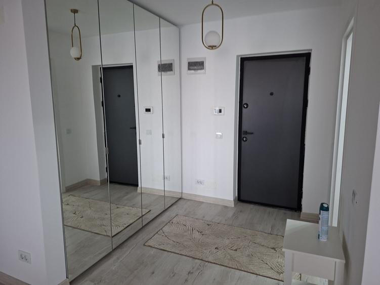 Apartament cu 2 camere decomandat în Făcăi