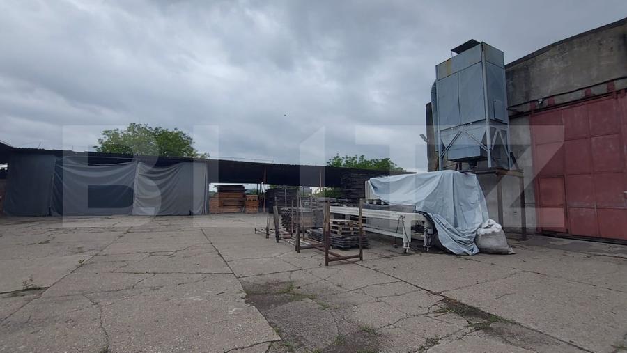 Spațiu industrial, de 1,316 mp, în Odoreu