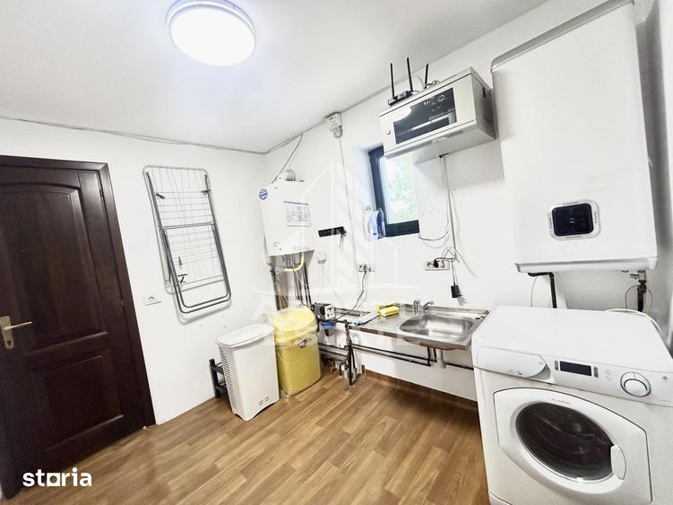Casă cu 5 camere cu Teren 500 Mp în Sânmihaiu Român