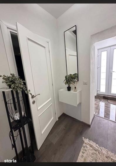 Casă cu 2 camere cu Teren 150 Mp în Central