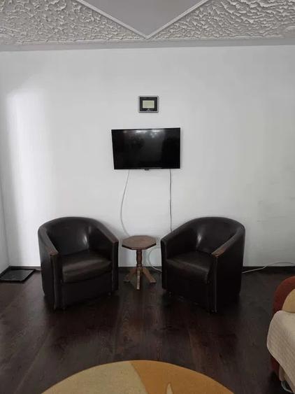 Apartament cu 2 camere, etajul 3/4, zona Canta - 3