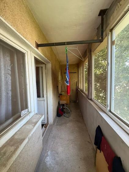 Apartament cu 3 camere decomandat în Dallas
