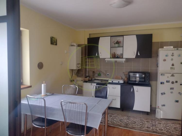 Apartament cu 2 camere decomandat, mobilat în Cioplea