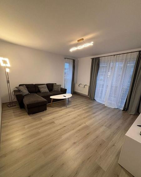 Apartament cu 2 camere decomandat, mobilat în Bartolomeu