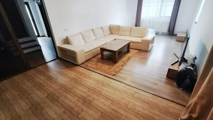 Casă cu 4 camere în Zădăreni