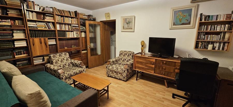 Inchiriez apartament 2 camere - 1