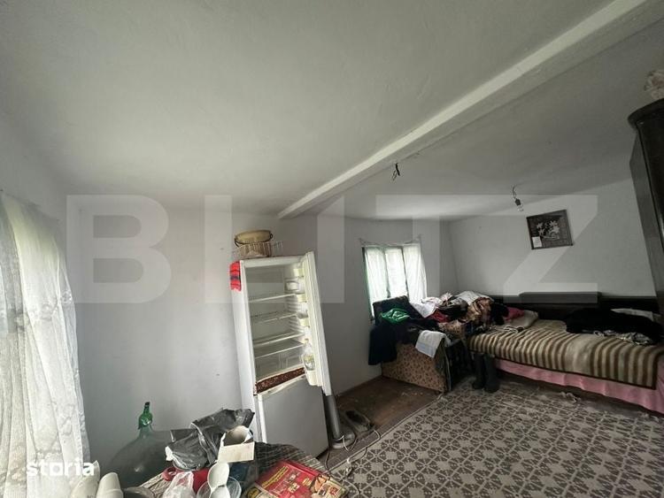 Casă cu 3 camere cu Teren 2077 Mp în Scoarța