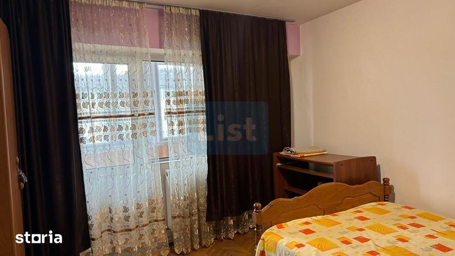 Apartament cu 4 camere decomandat în Ultracentral
