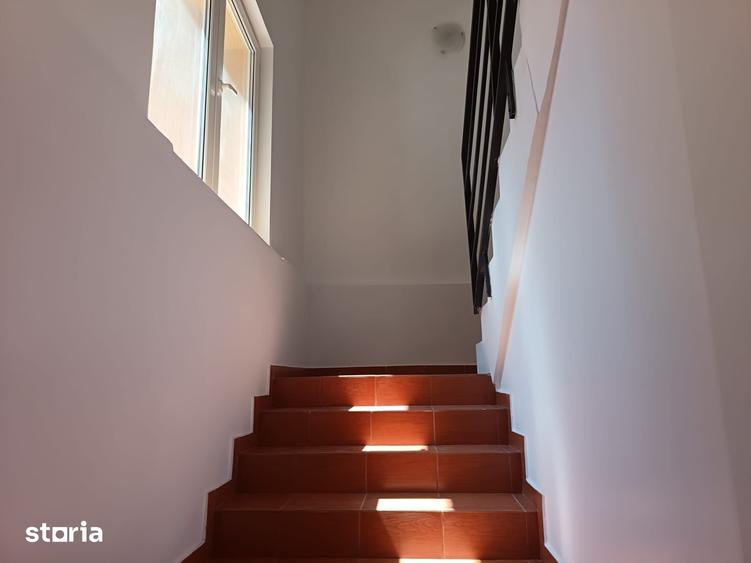 Apartament cu 3 camere în Trei Stejari